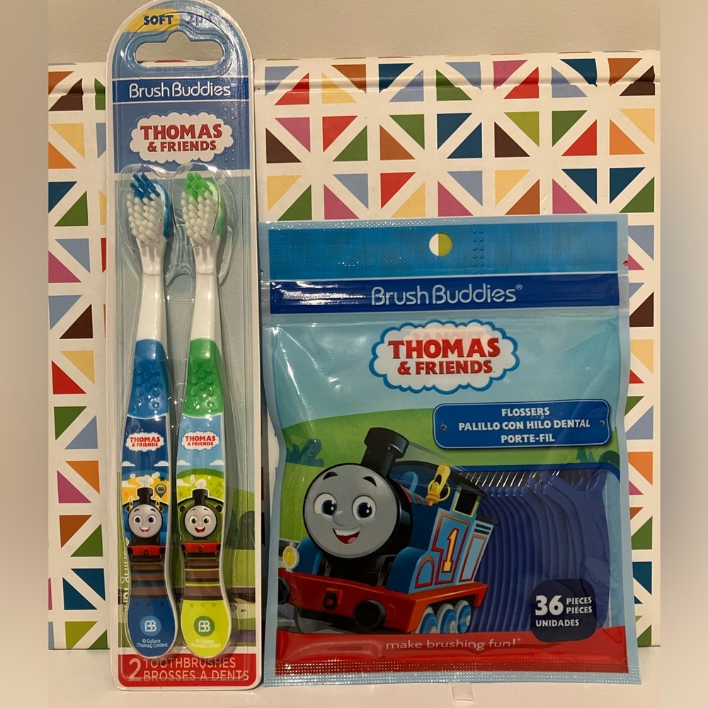 Brush buddies, Thomas & Friends, 2 Pack toothbrushes and flossers NEW